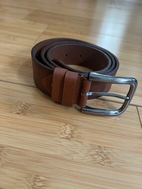 Gutiero Men's Tan Leather Belt with Polished Silver Buckle size 105